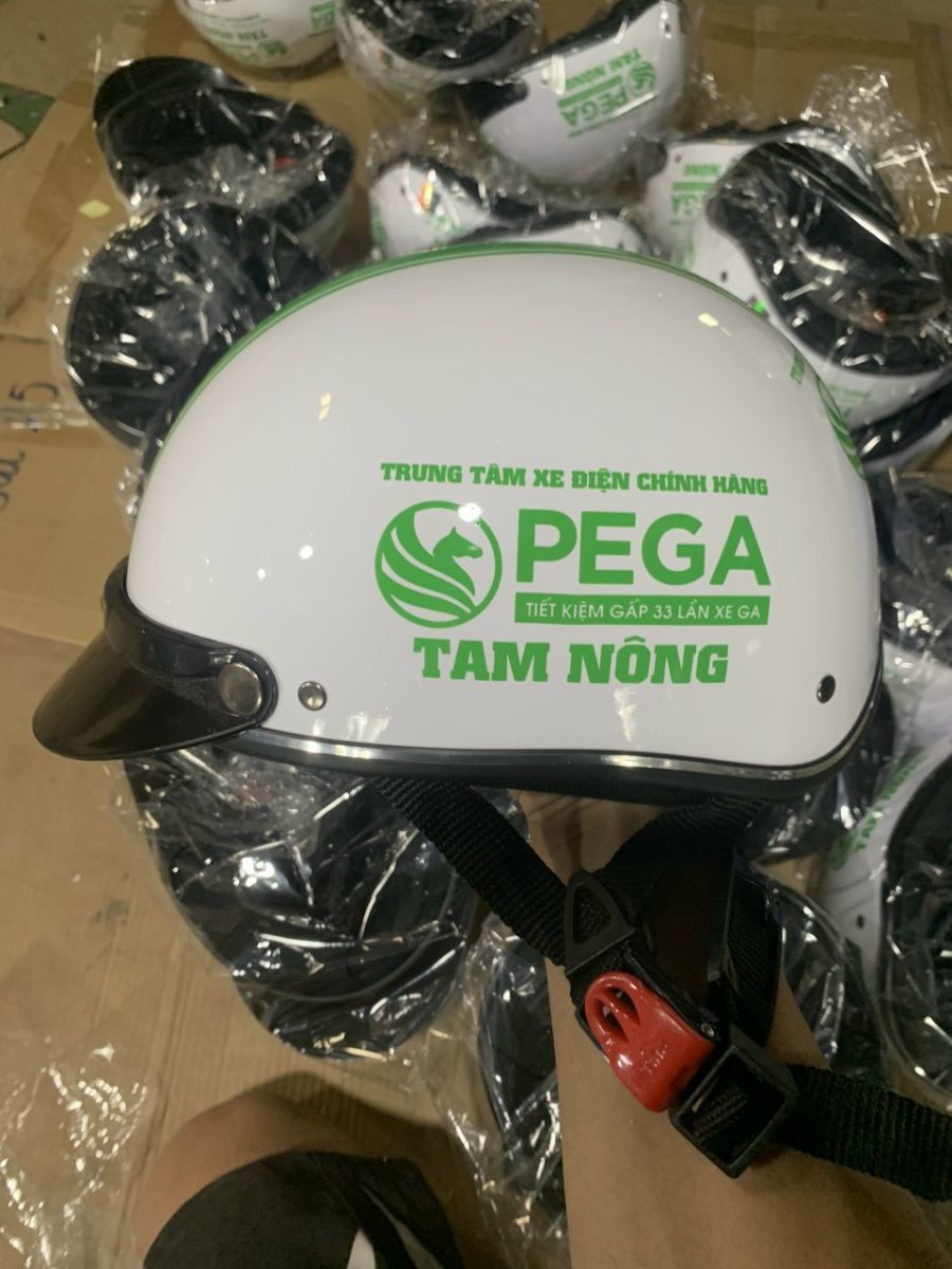 5 mẫu nón bảo hiểm quà tặng thường đặt làm quà tặng-giá nón bảo hiểm tại Rồng Xanh