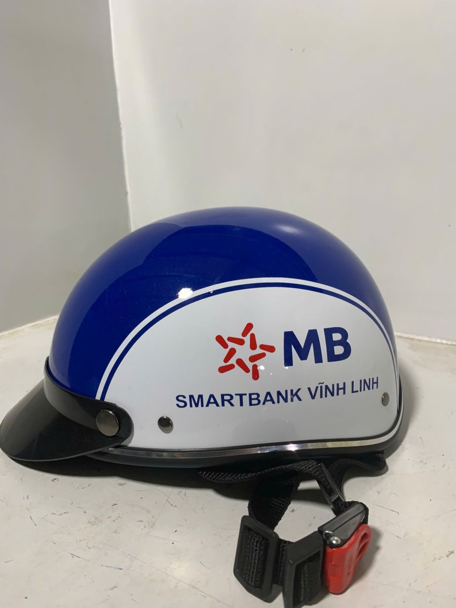 nón bảo hiểm in logo doanh nghiep mbbank