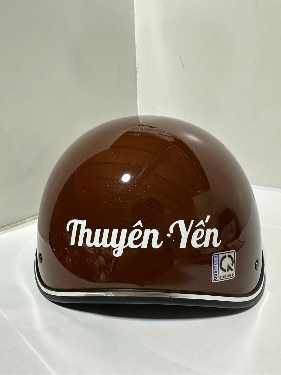 nón bảo hiểm in logo Thuyên Yến